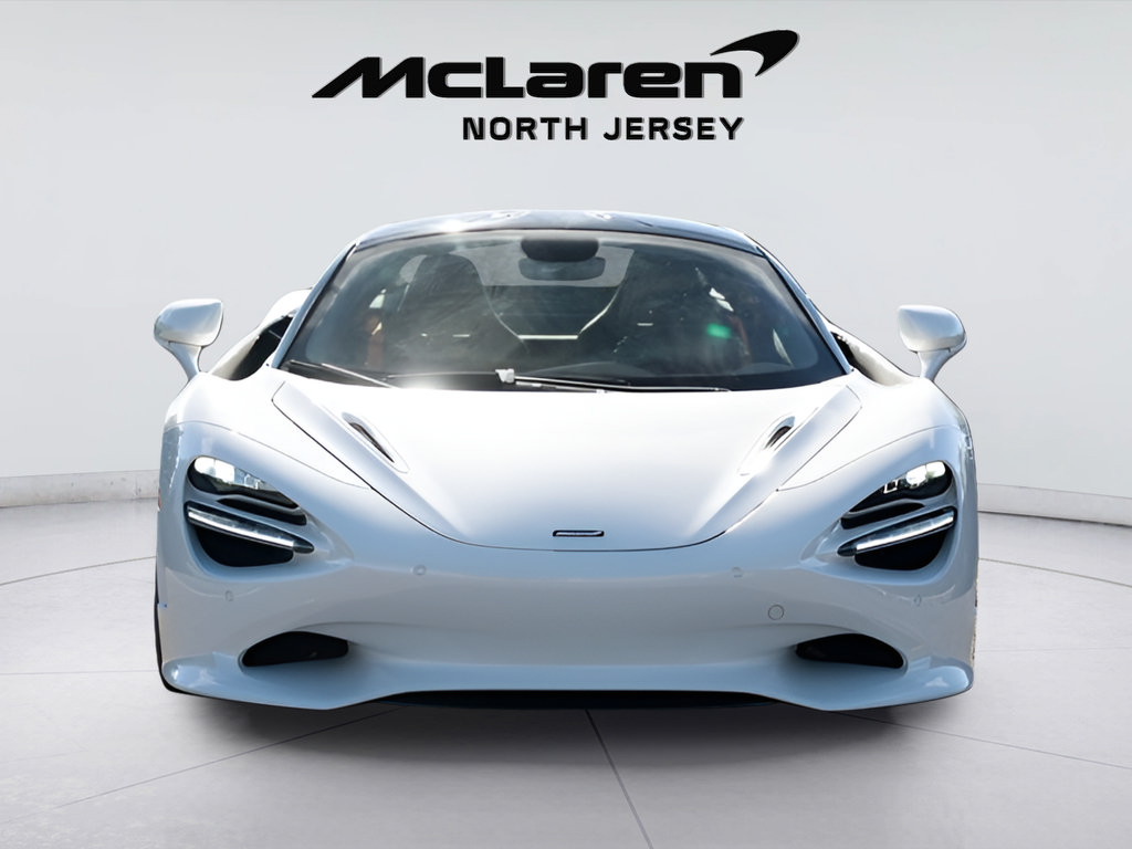 New 2026 McLaren 750S RWD image 3
