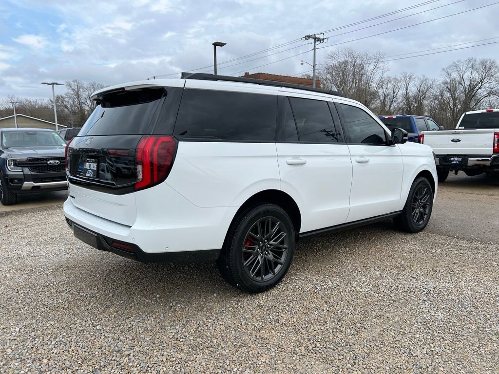 Used 2025 Ford Expedition Platinum w/ Stealth Performance Package image 8