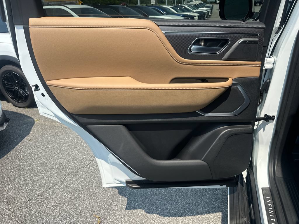 New 2027 INFINITI QX80 Luxe w/ Cargo Package AWD/4WD image 18