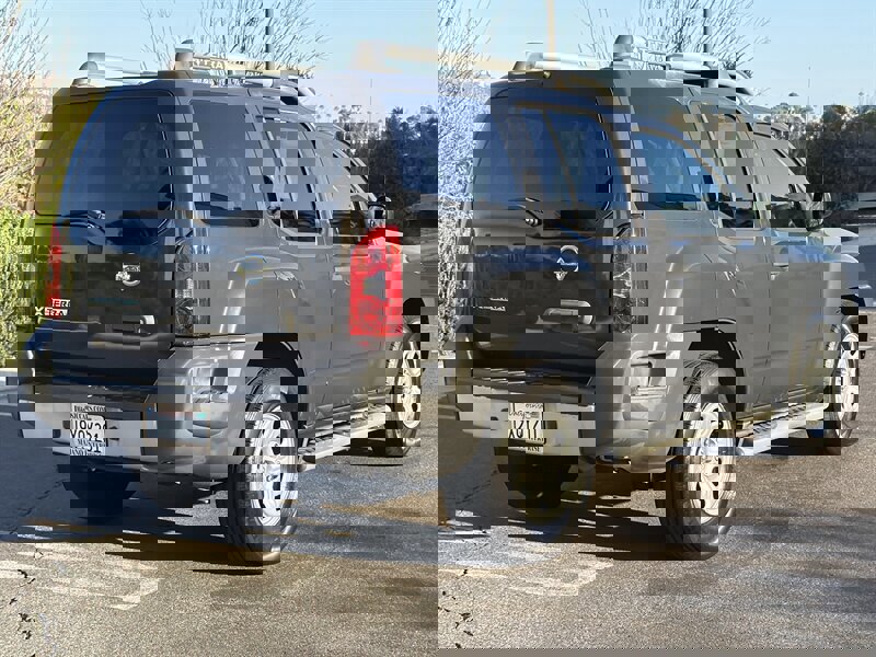 Used 2010 Nissan Xterra X image 7