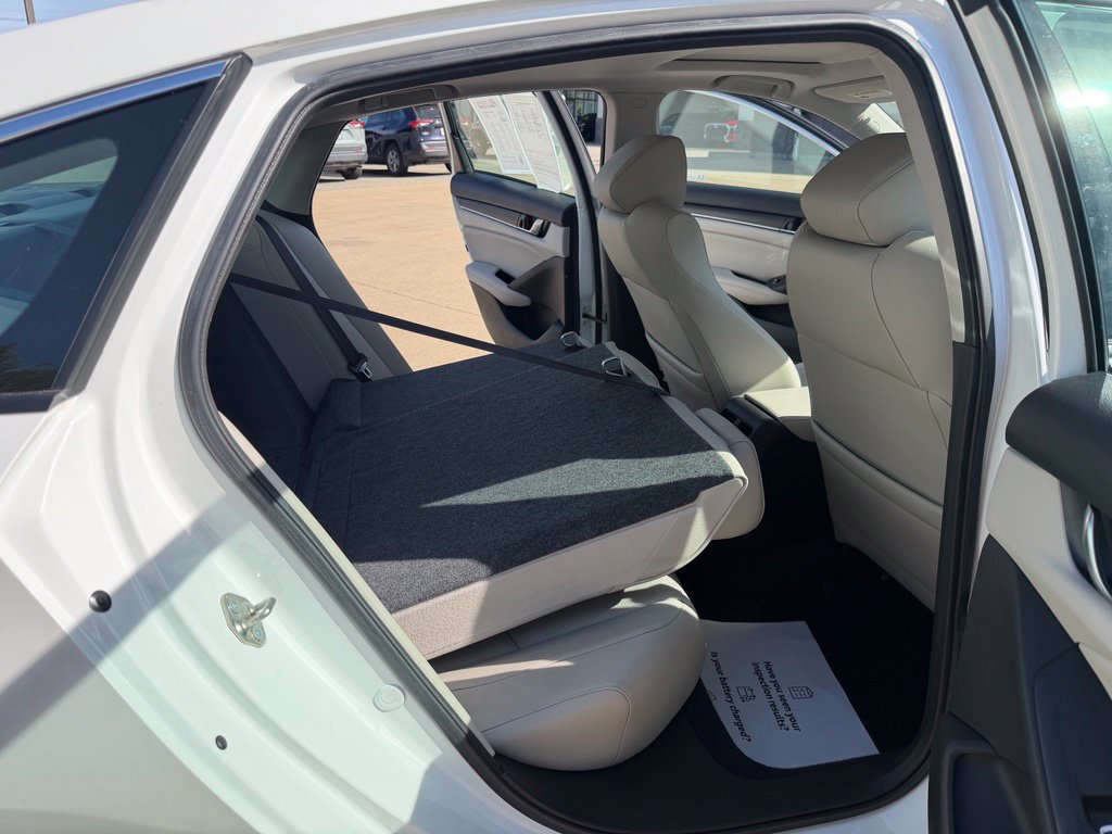Used 2020 Honda Accord EX-L image 32