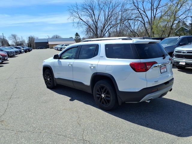 Used 2017 GMC Acadia SLT AWD/4WD image 6