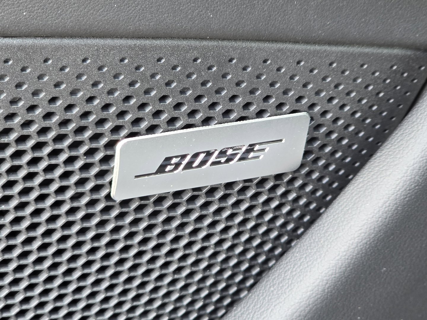 Used 2026 Porsche Taycan 4S image 11