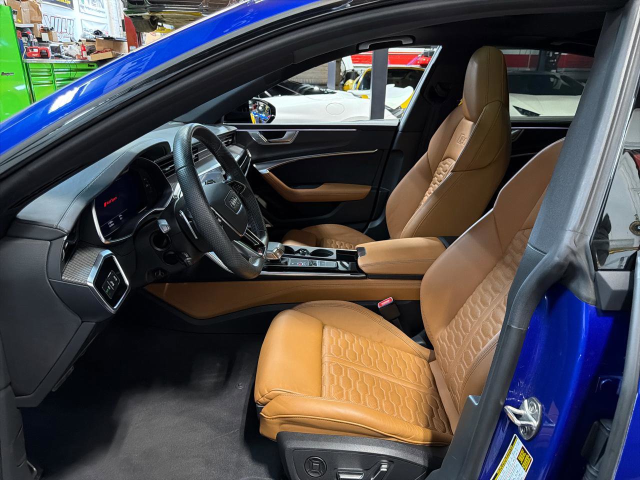 Used 2023 Audi RS 7 Sportback AWD/4WD image 14