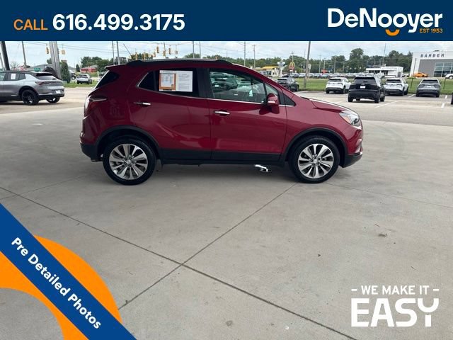 Used 2018 Buick Encore Preferred AWD/4WD image 7