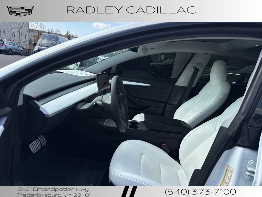Used 2023 Tesla Model 3 Performance image 3