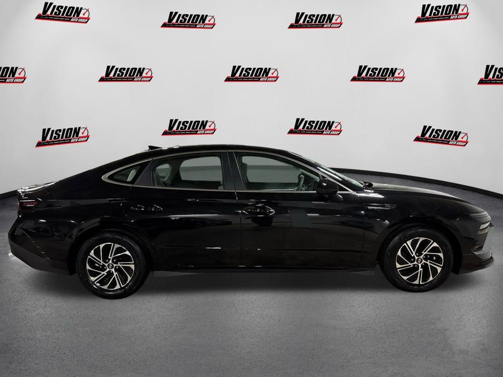 New 2026 Hyundai Sonata Blue image 4