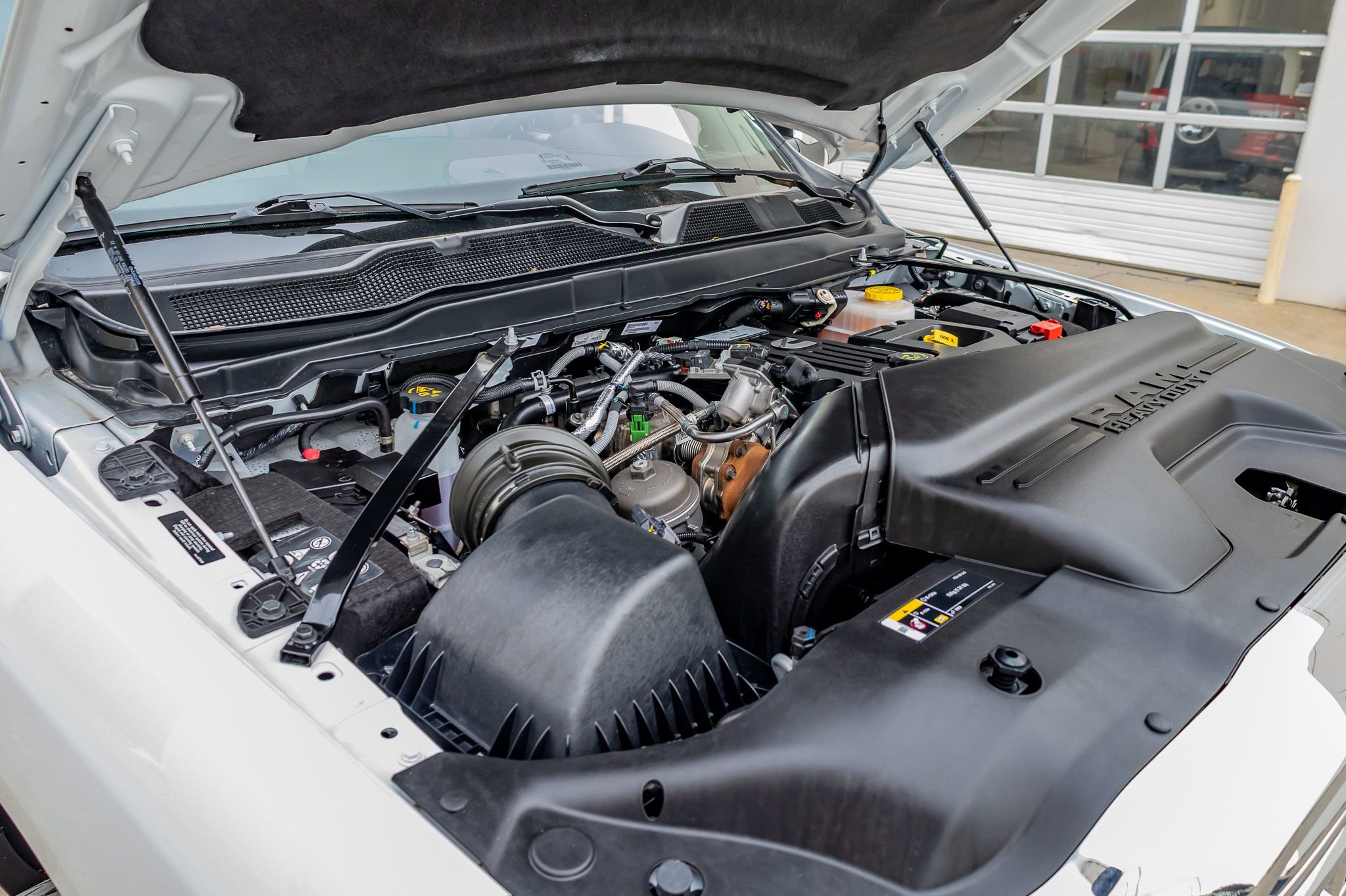 Used 2025 RAM 3500 Laramie image 41