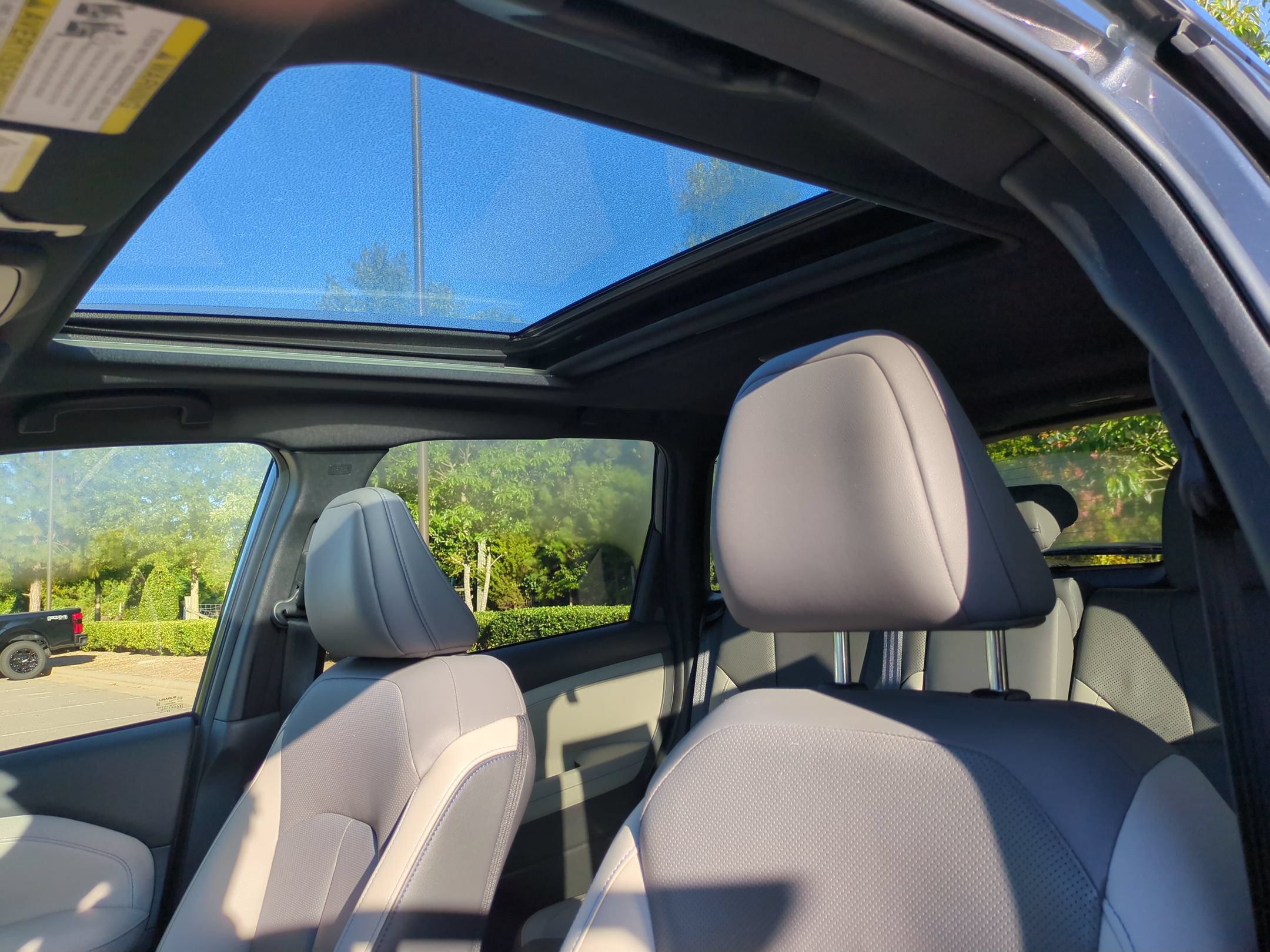 Used 2025 Subaru Forester Limited AWD/4WD image 30
