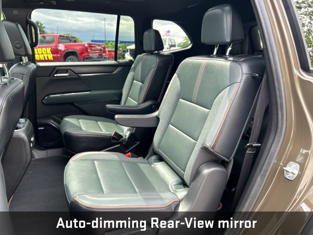 Certified 2024 GMC Acadia AT4 w/ Luxury Package AWD/4WD image 32