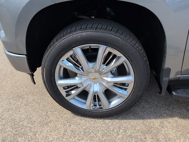 New 2026 Chevrolet Silverado 1500 High Country w/ High Country Premium Package image 3