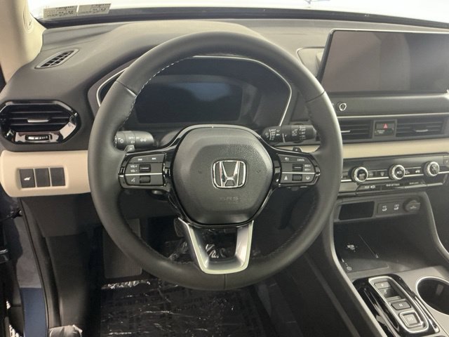 New 2026 Honda Pilot Touring image 16