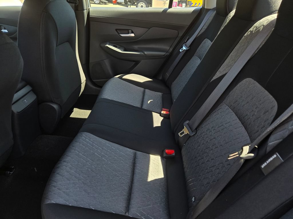 New 2026 Nissan Sentra SV w/ SV Convenience Package FWD image 5