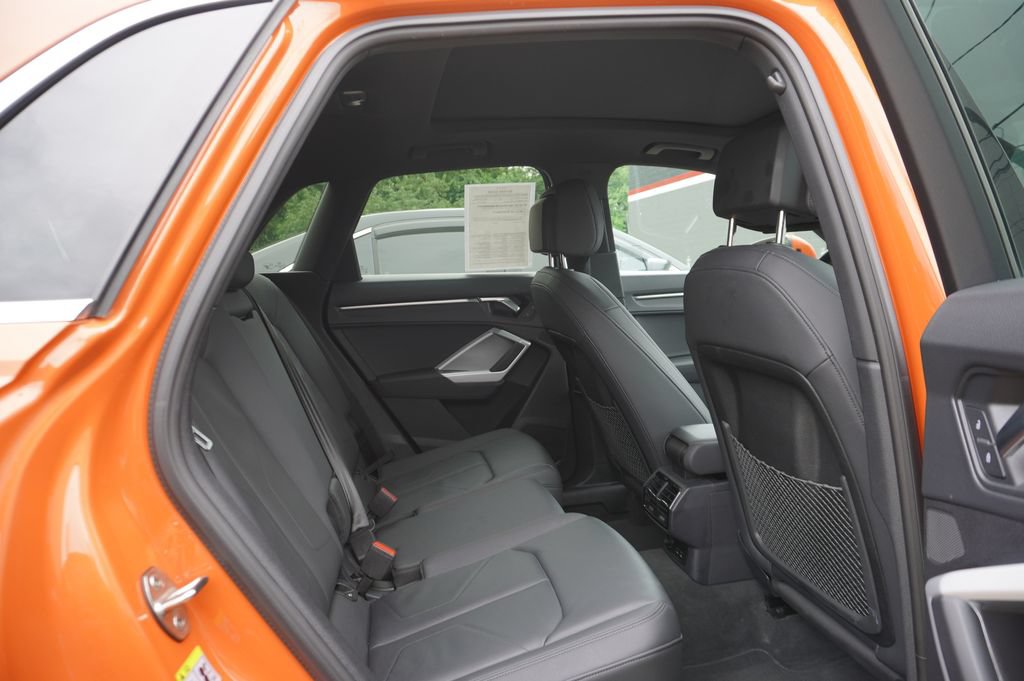 Used 2025 Audi Q3 2.0T Premium AWD/4WD image 7