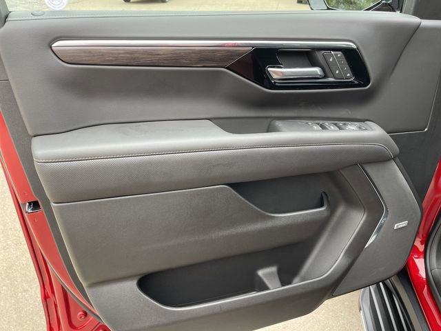 New 2025 Chevrolet Tahoe Premier image 10