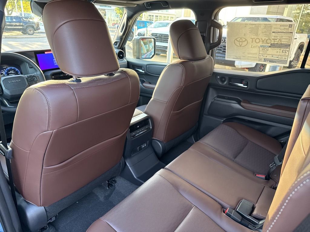 New 2025 Toyota Land Cruiser Base image 15