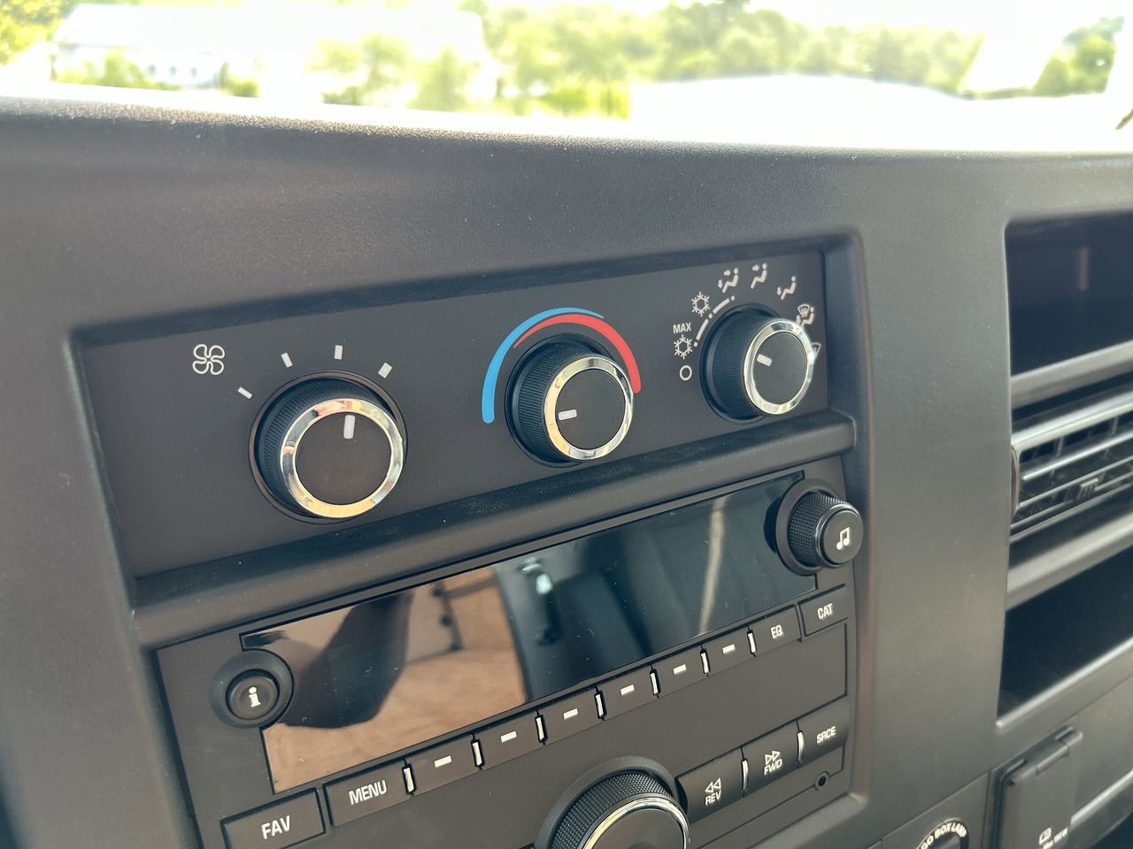 New 2025 Chevrolet Express 3500 w/ Power Convenience Package RWD image 24