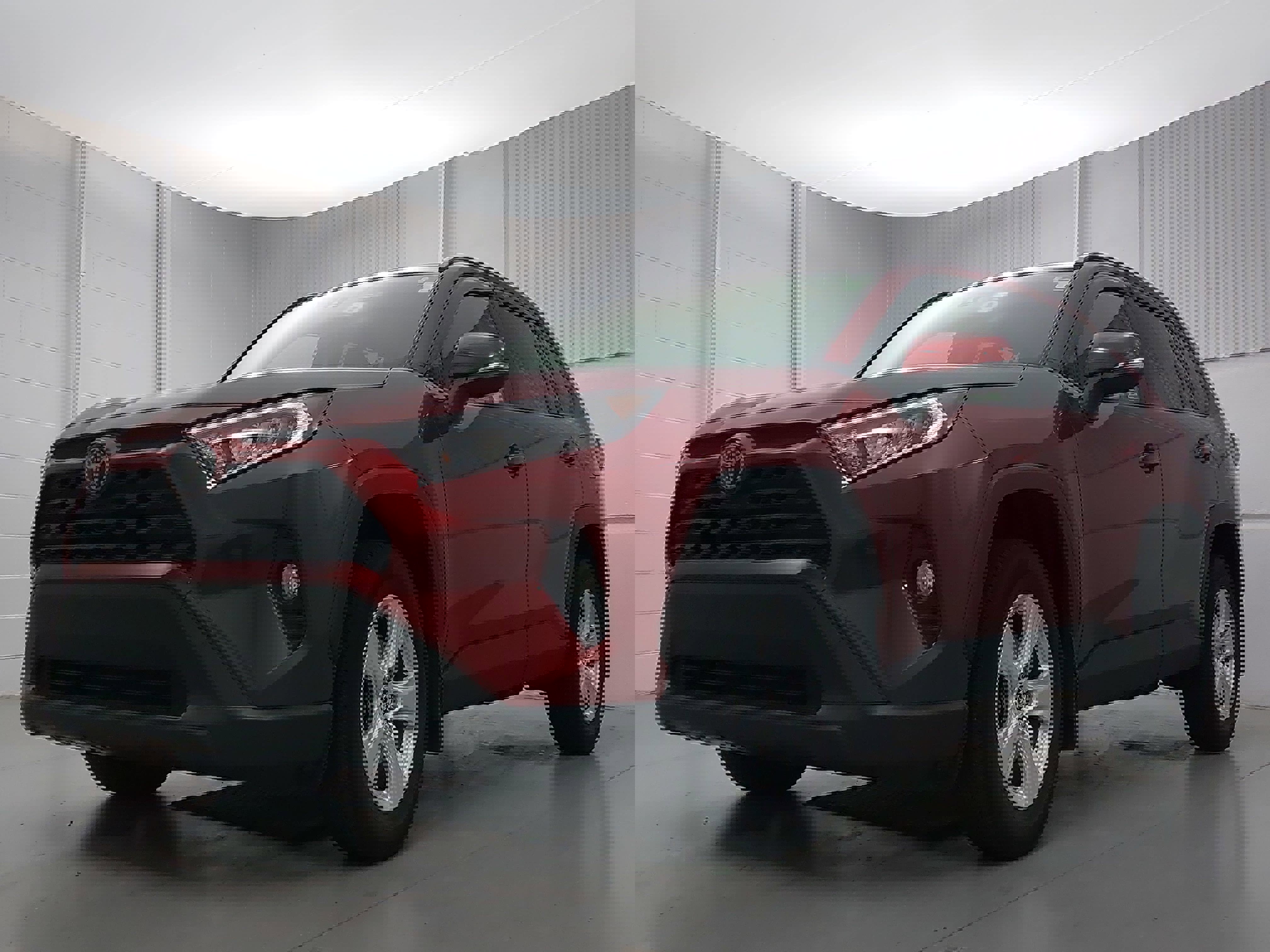 Used 2019 Toyota RAV4 XLE w/ All Weather Liner Package