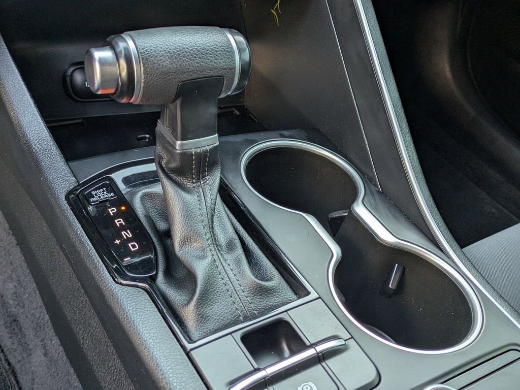 Used 2023 Kia K5 LXS image 12