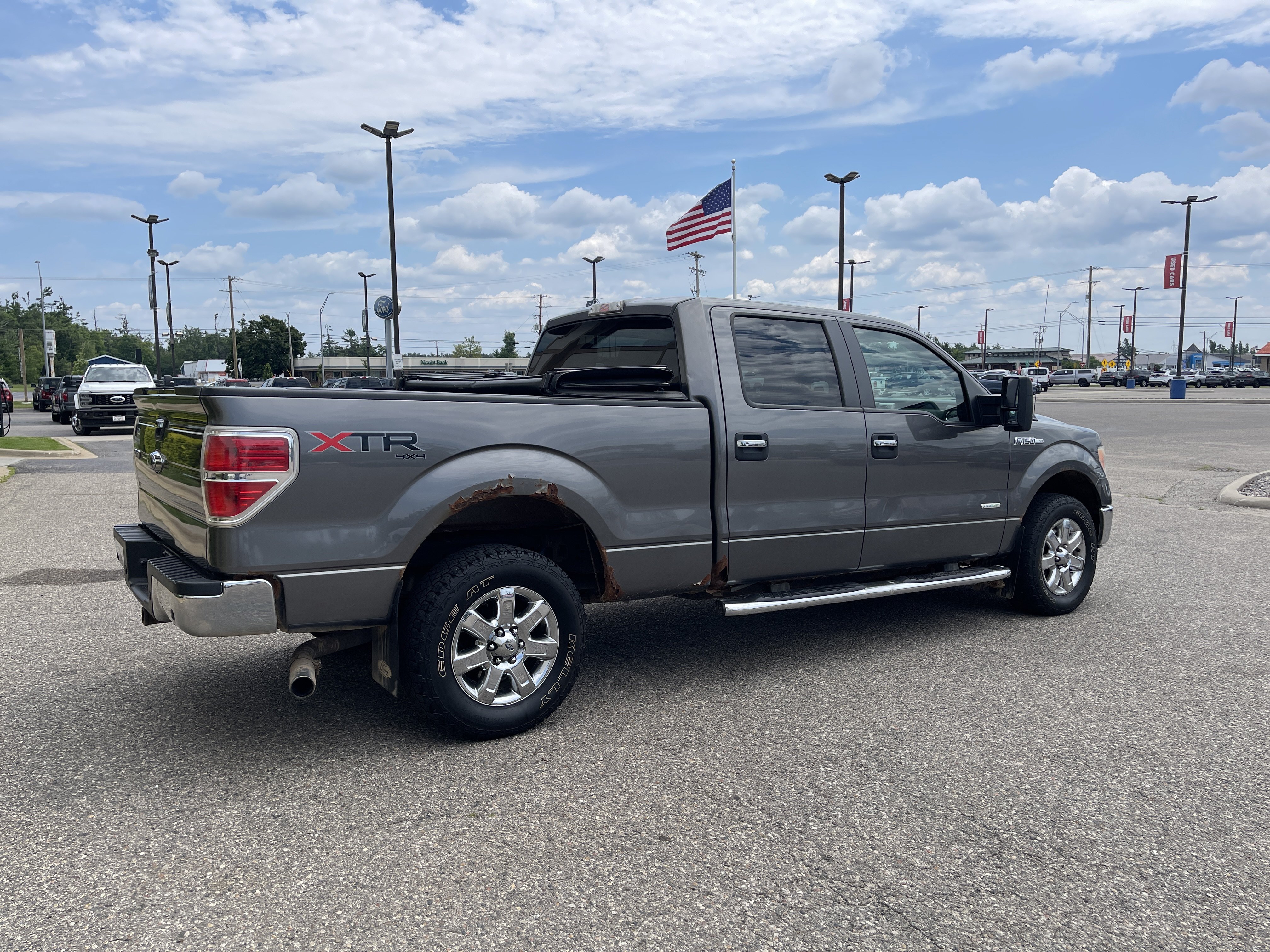 Used 2013 Ford F150 XLT w/ Luxury Equipment Group AWD/4WD image 4