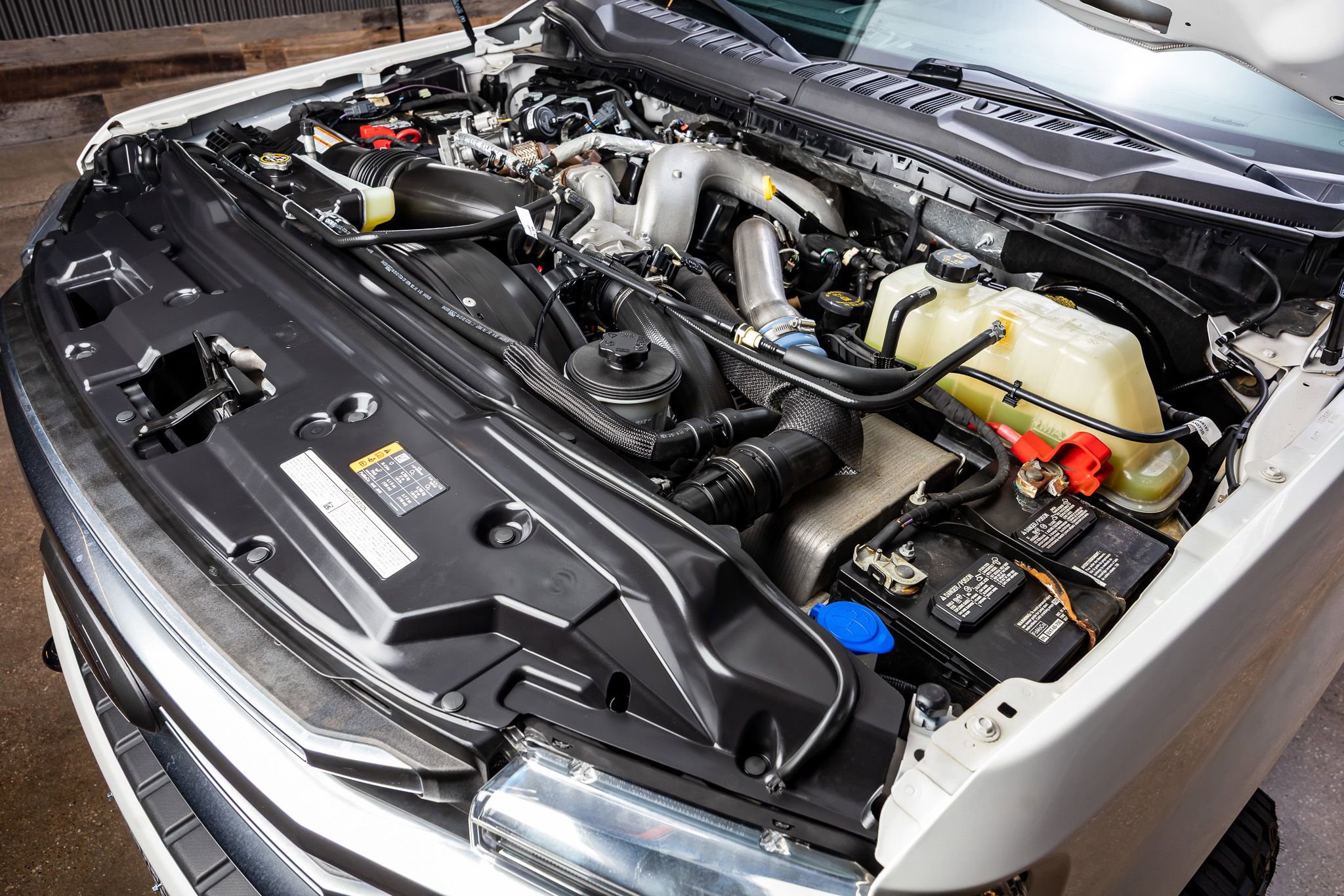 Used 2022 Ford F250 Platinum w/ FX4 Off-Road Package image 41