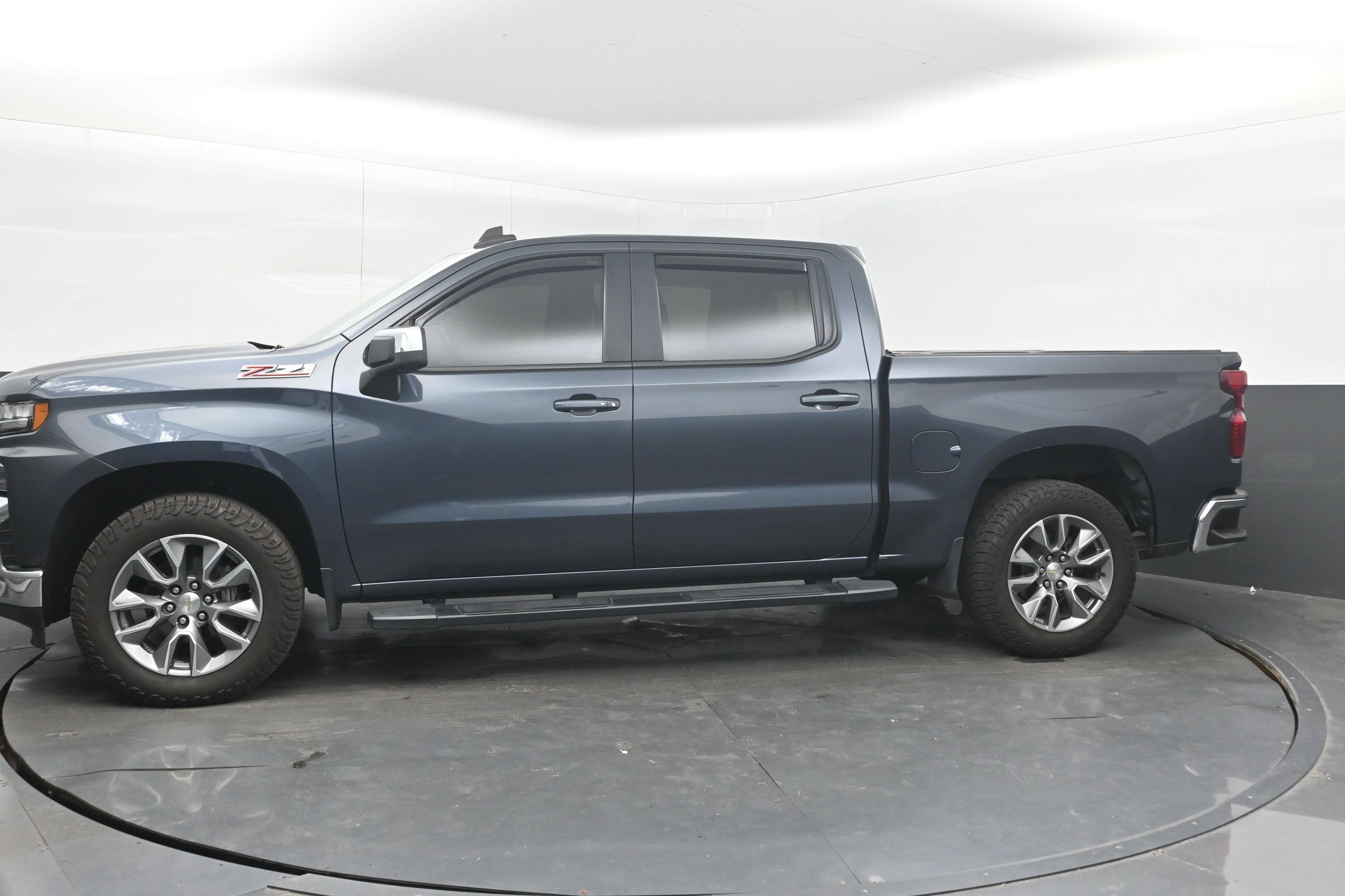 Used 2021 Chevrolet Silverado 1500 LT w/ All Star Edition Plus AWD/4WD image 5