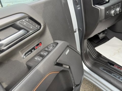 New 2026 GMC Sierra 1500 AT4 w/ Technology Package image 14