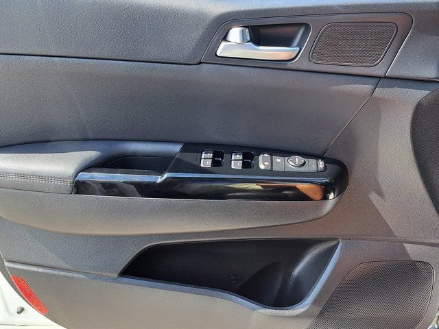 Used 2022 Kia Sportage Nightfall Edition w/ Nighfall AWD Premium Package image 20