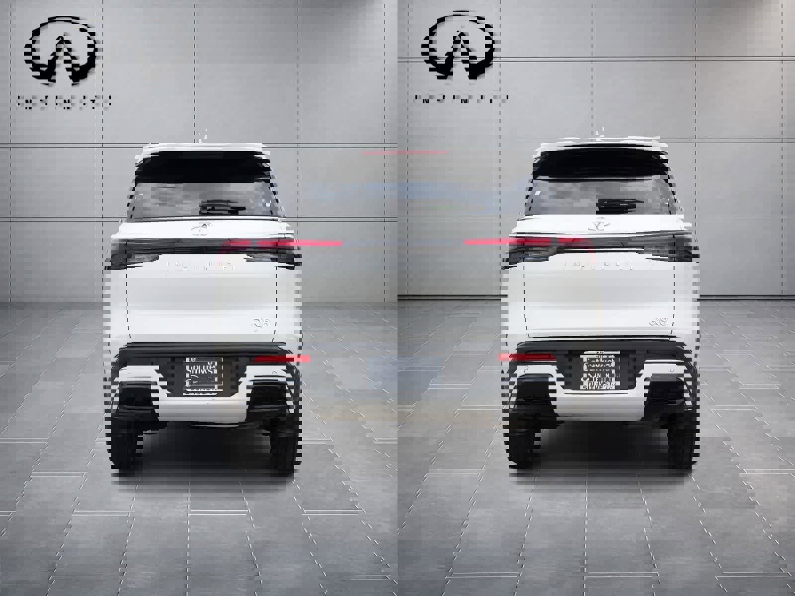 Certified 2024 INFINITI QX60 Luxe image 6