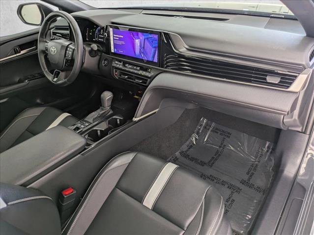 Used 2025 Toyota Camry SE w/ Multimedia Upgrade Package FWD image 19