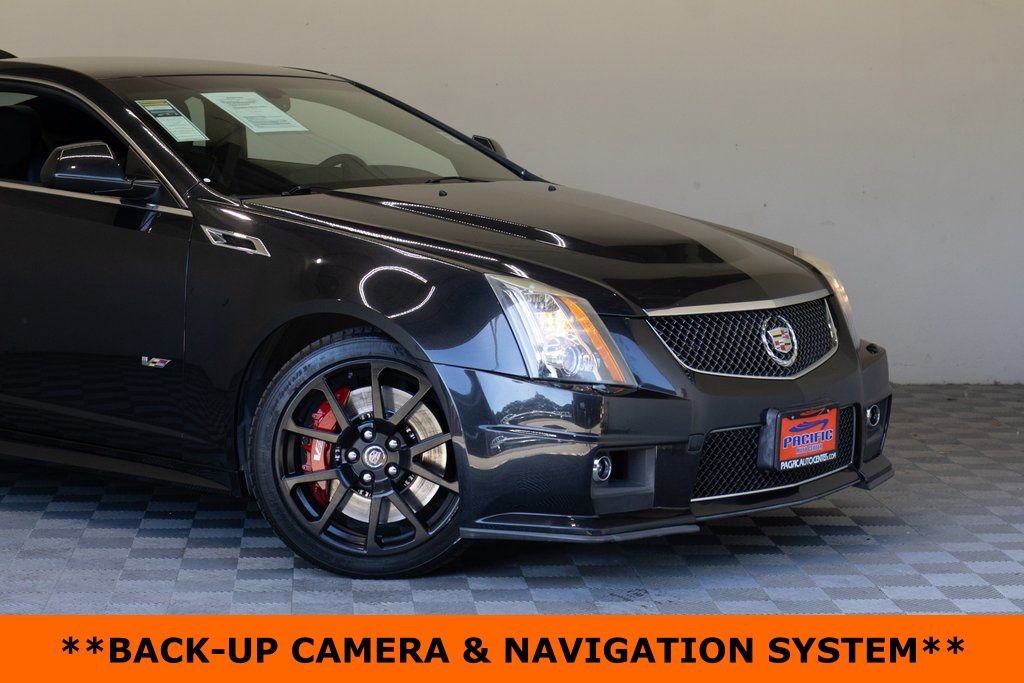 Used 2015 Cadillac CTS V image 3