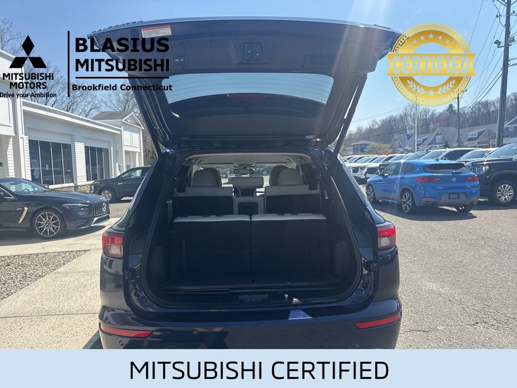 Used 2024 Mitsubishi Outlander SEL AWD/4WD image 12