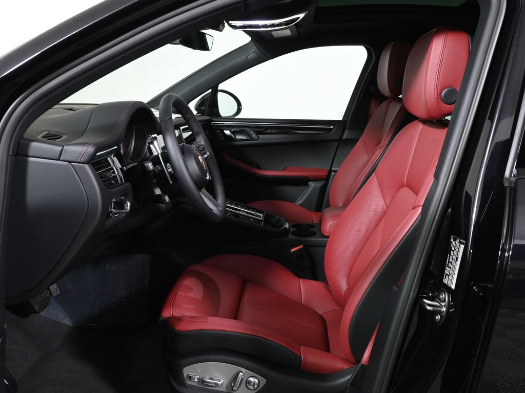 New 2026 Porsche Macan S AWD/4WD image 5