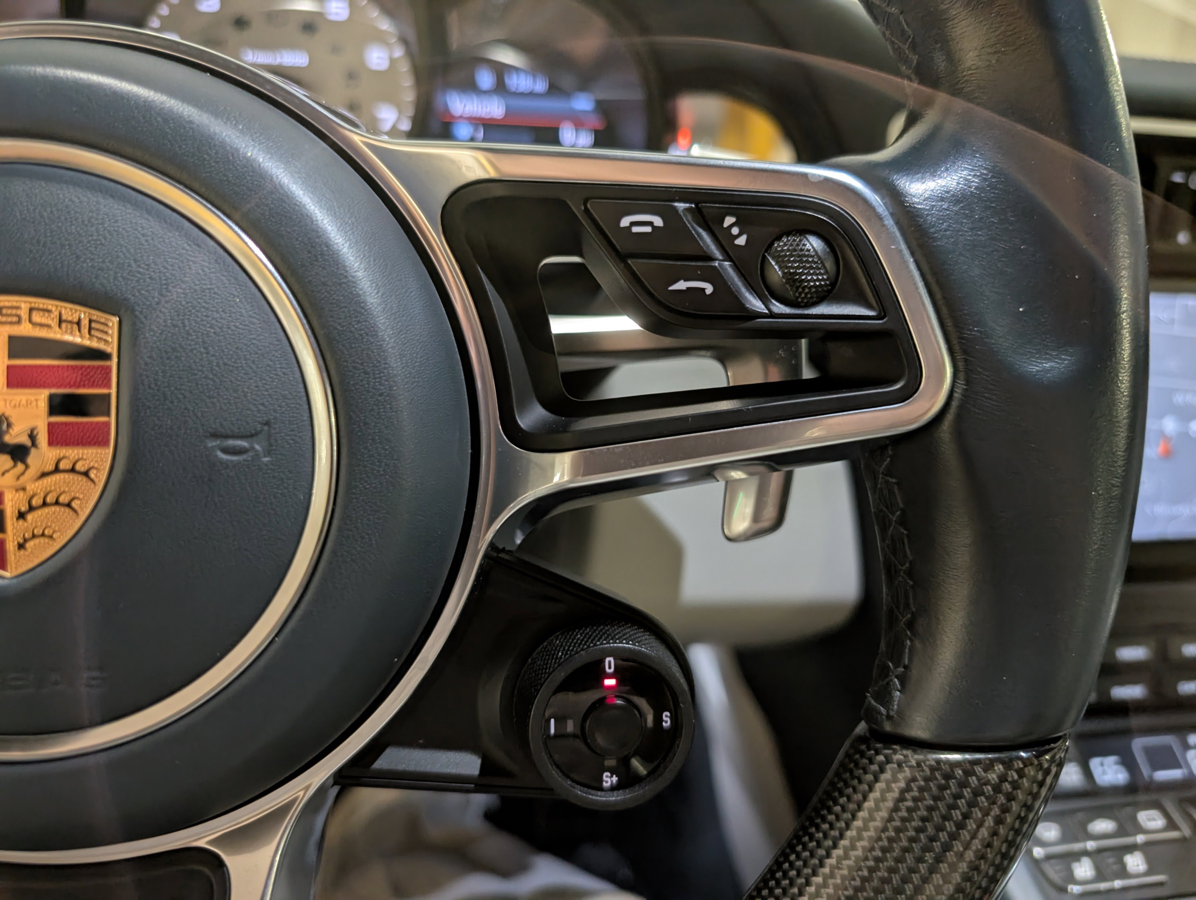 Certified 2017 Porsche 911 Turbo S image 31