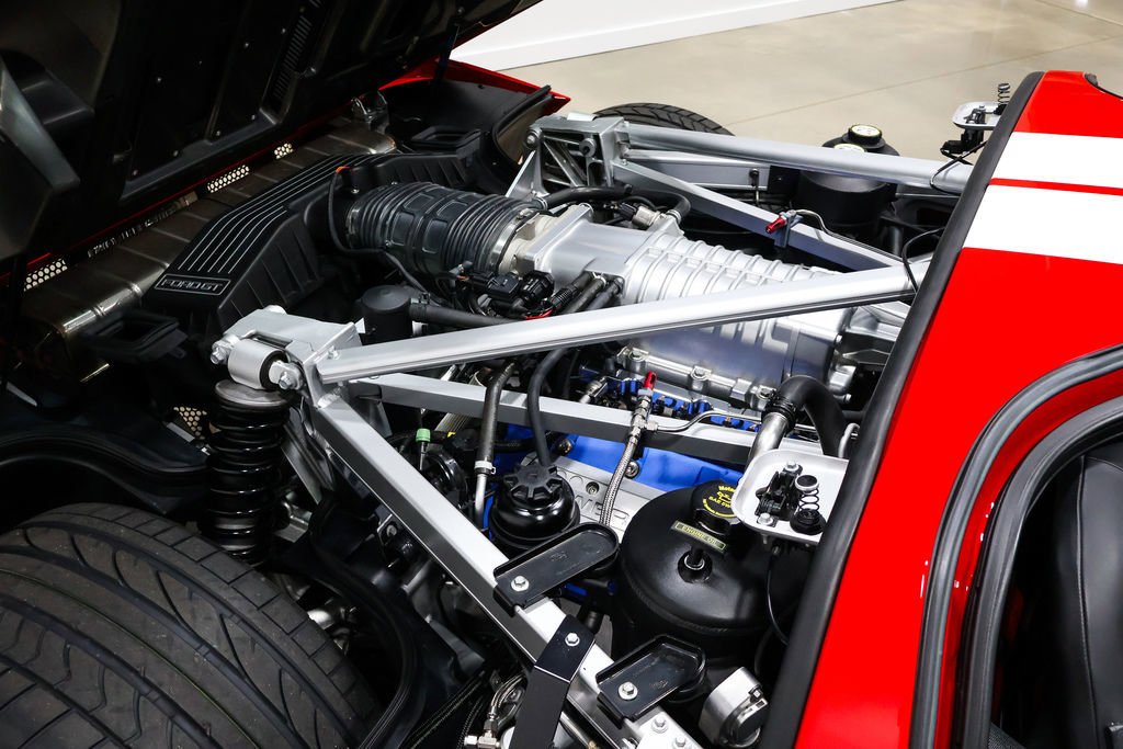 Used 2006 Ford GT RWD image 53