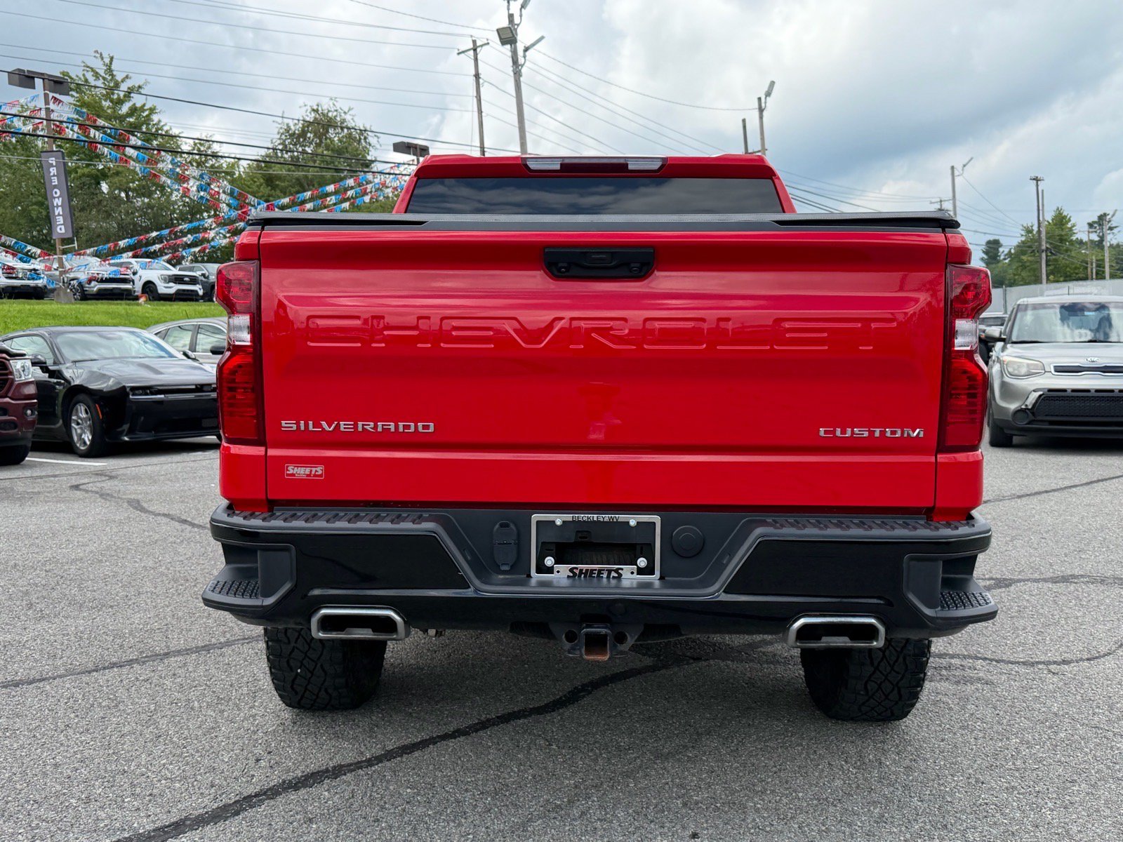 Used 2024 Chevrolet Silverado 1500 Custom Trail Boss AWD/4WD image 5