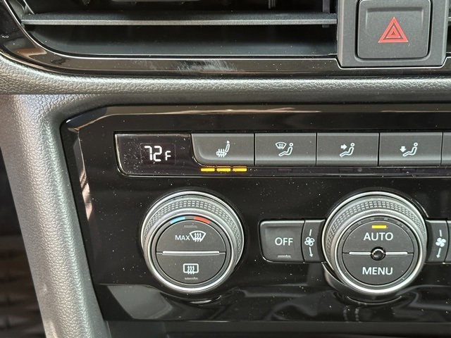 New 2024 Volkswagen Taos SE image 23