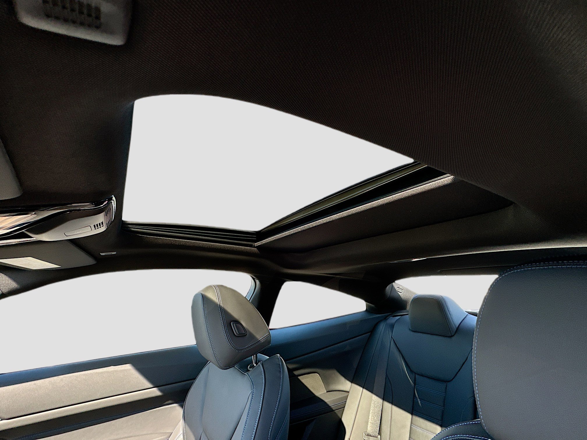 New 2026 BMW M440i Coupe w/ Premium Package image 16