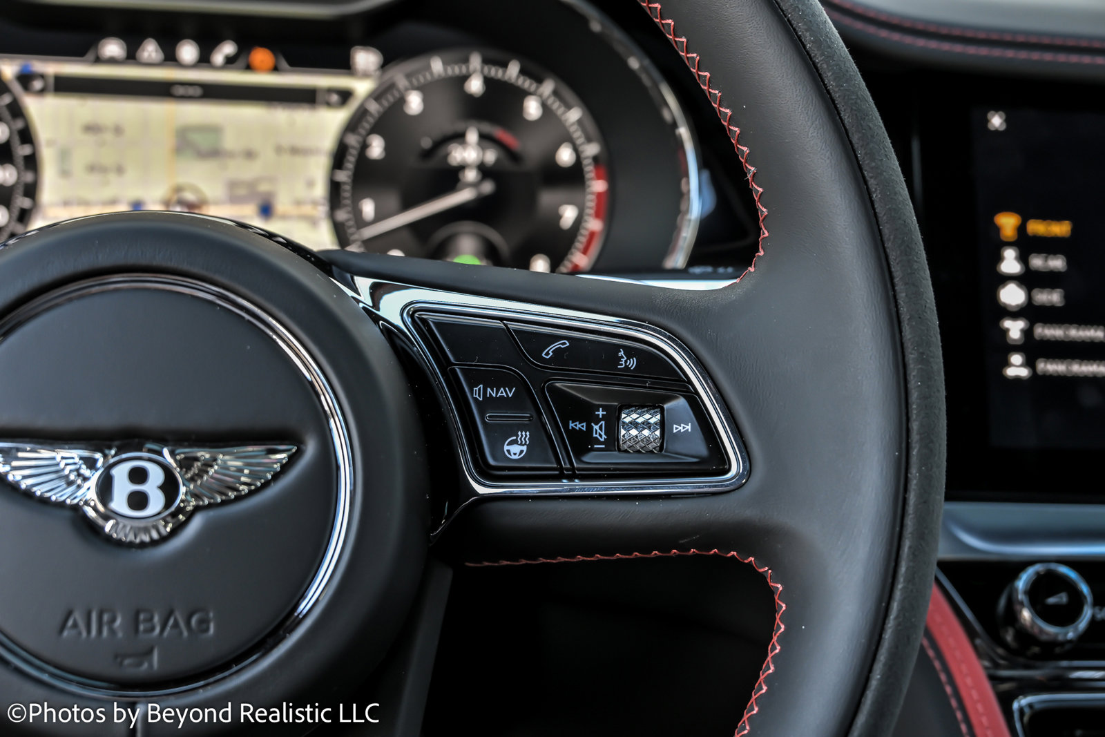 Used 2024 Bentley Flying Spur W12 image 34