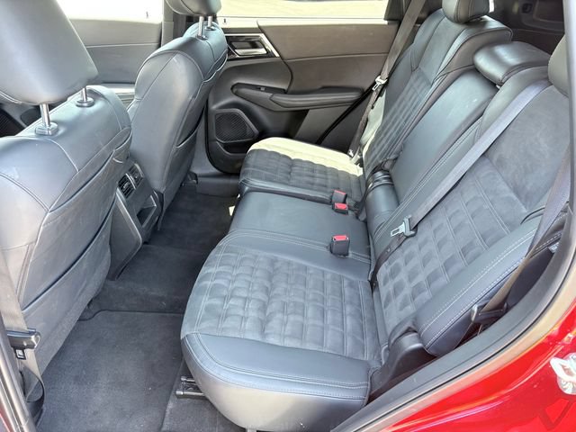Used 2024 Mitsubishi Outlander SE FWD image 8
