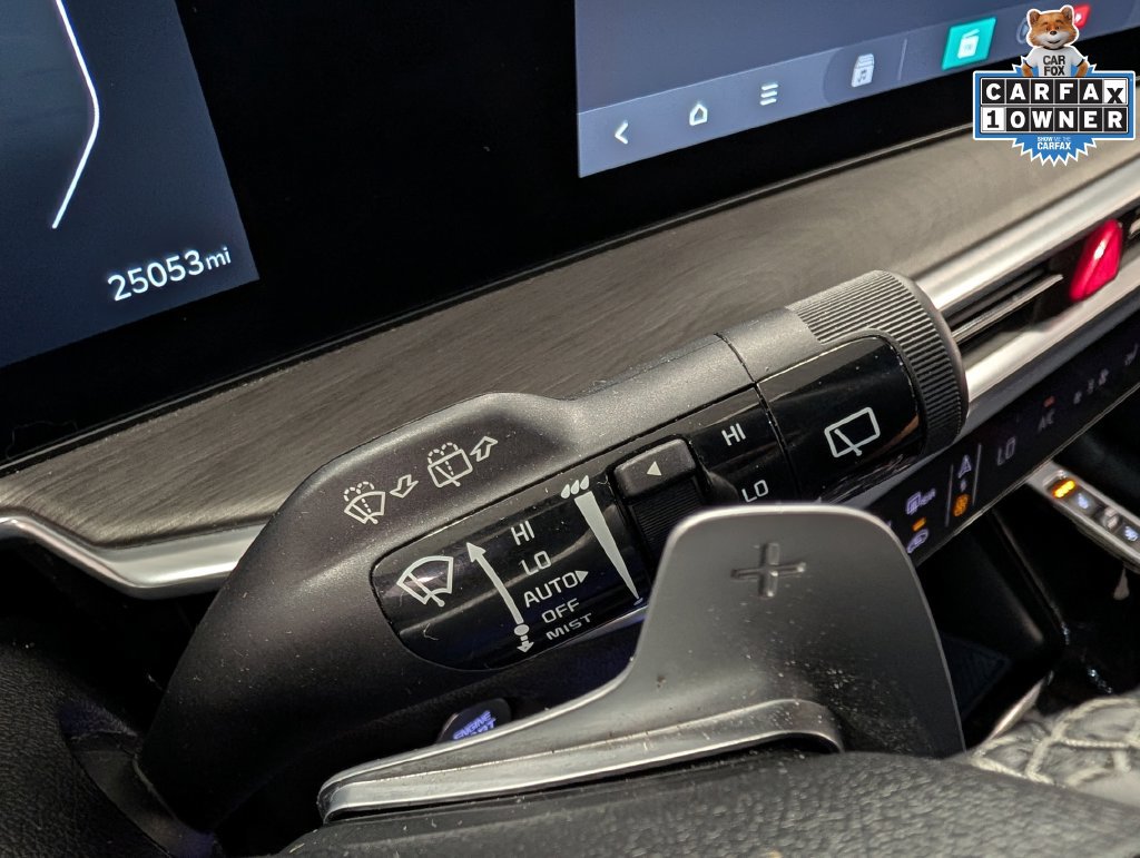 Certified 2024 Kia Sorento SX Prestige AWD/4WD image 18