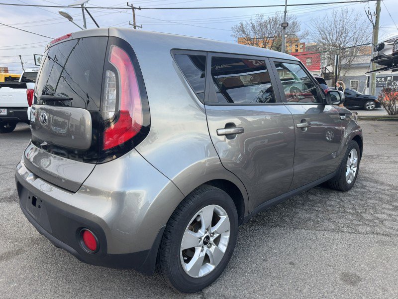 Used 2019 Kia Soul w/ Convenience Package FWD image 5