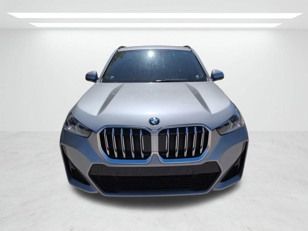 New 2026 BMW X1 xDrive28i w/ M Sport Package AWD/4WD image 9