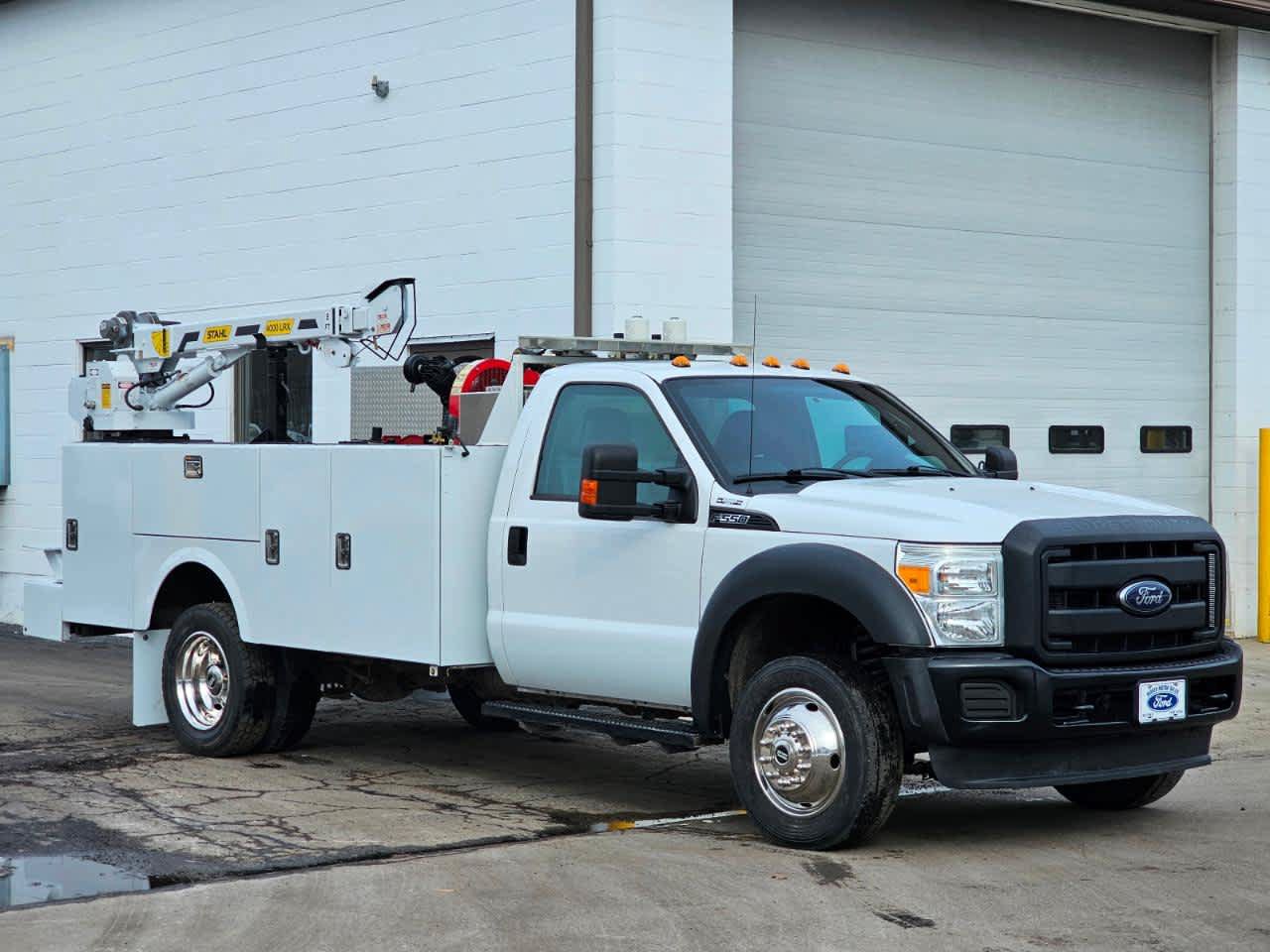 Used 2016 Ford F550 Luxury RWD image 2