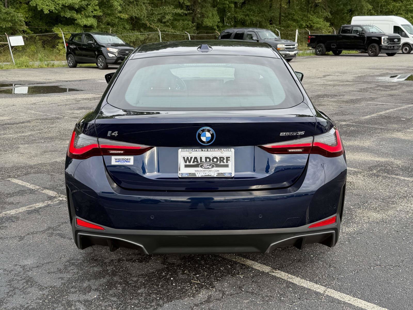 Used 2023 BMW i4 eDrive35 w/ Premium Package RWD image 3