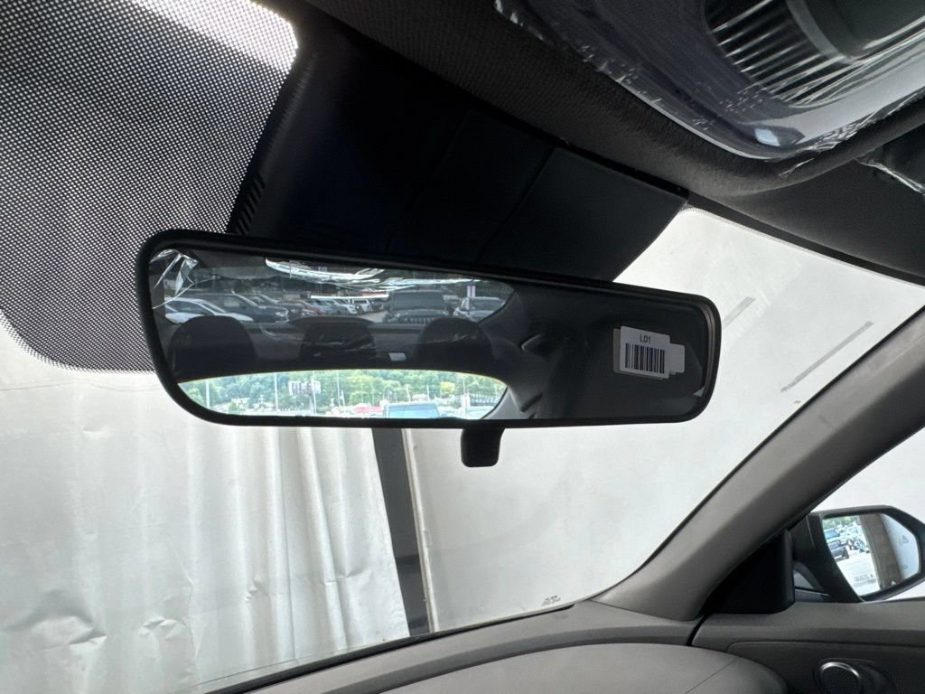 New 2026 Hyundai Elantra SE FWD image 16