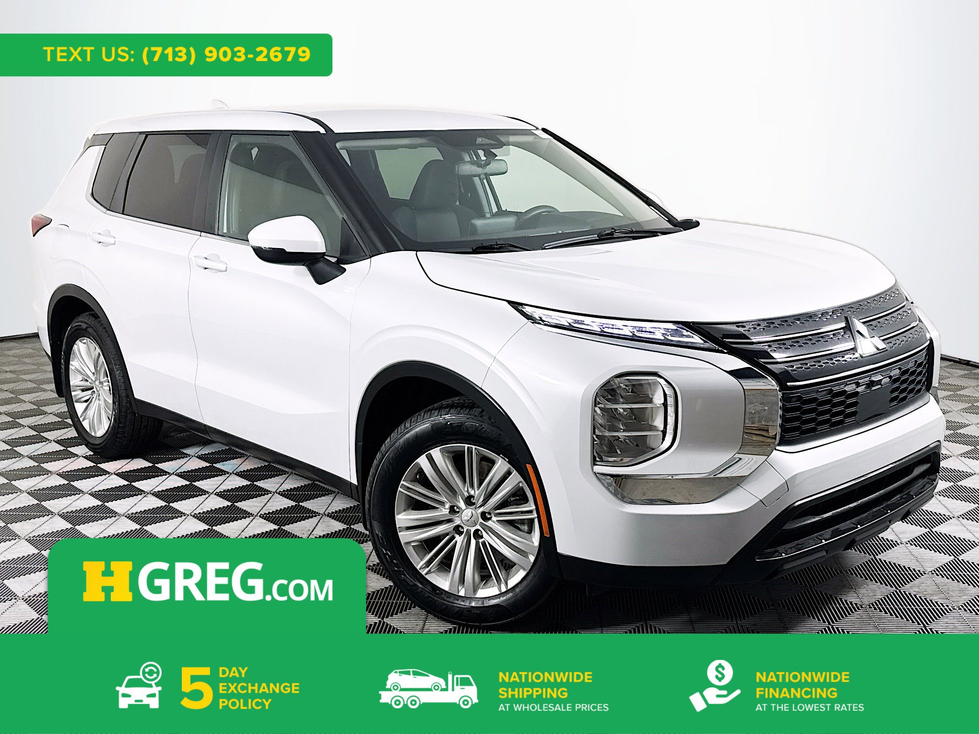 Used 2024 Mitsubishi Outlander ES image 1