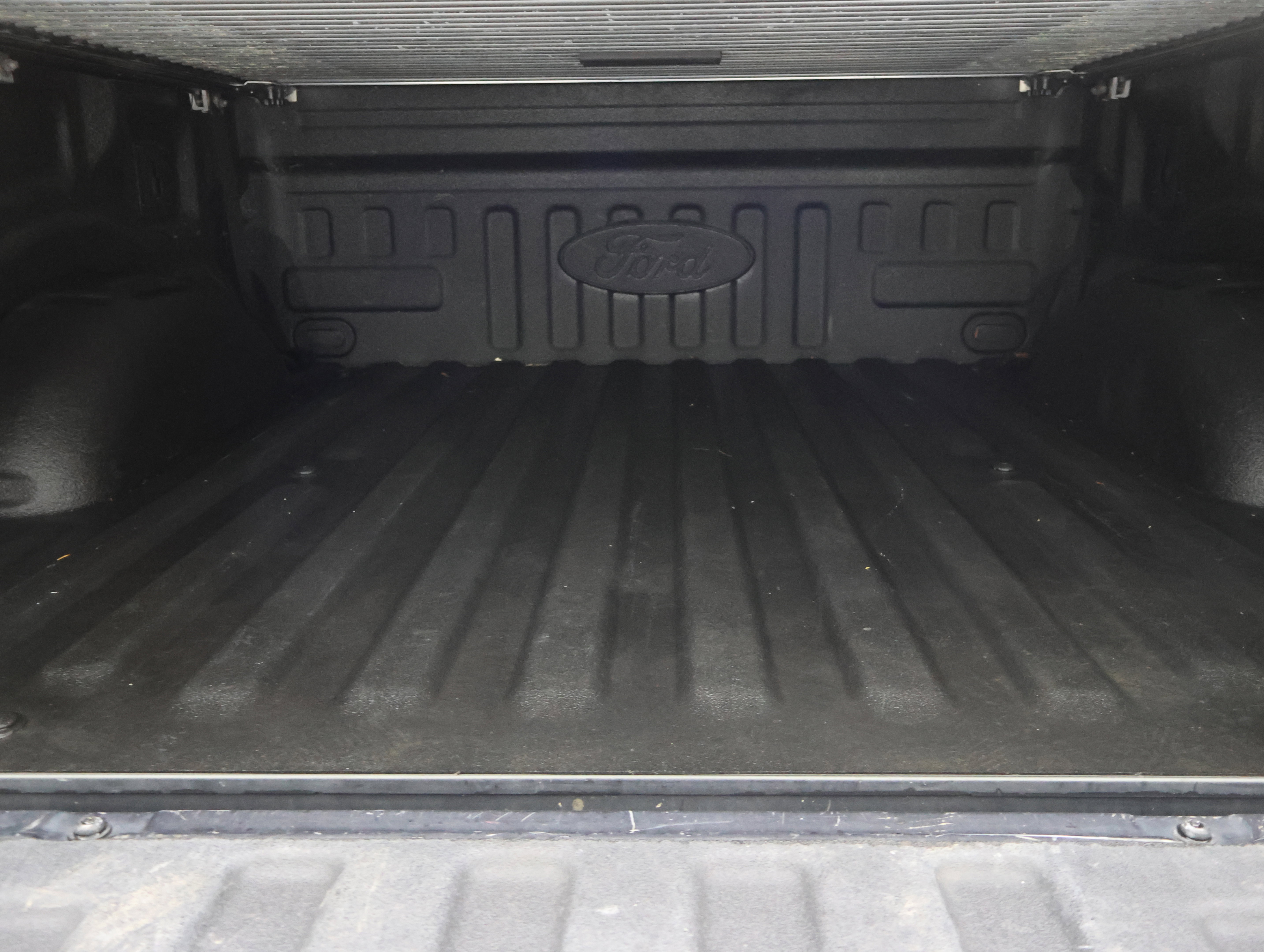 Used 2019 Ford F150 Raptor w/ Equipment Group 802A Luxury AWD/4WD image 31