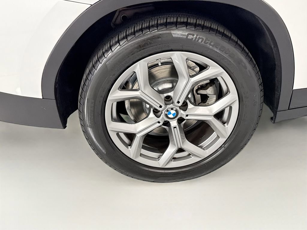 Used 2024 BMW X3 sDrive30i w/ Convenience Package image 32