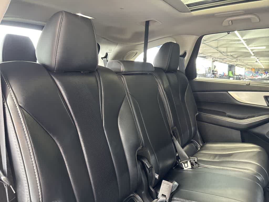 Certified 2025 Acura MDX FWD w/ Technology Package image 26